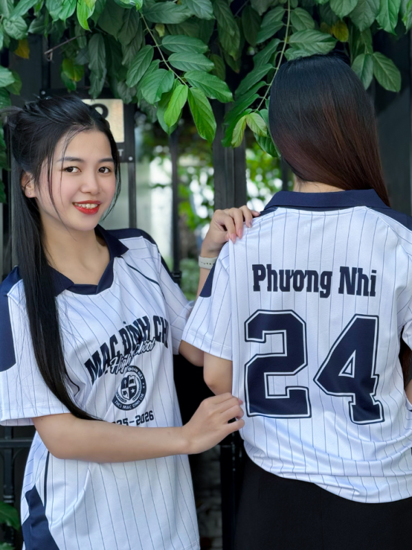 Mẫu Áo Lớp Đồng Phục Lớp In Full Thân Oversize - Phong Cách Streetwear Màu Trắng